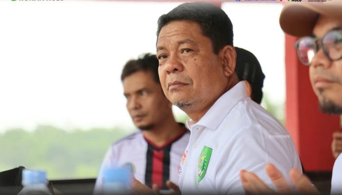 Wabup Syafaruddin Poti Buka Turnamen Sepak Bola Antar-SLTA se-Rohul, Diikuti 40 Tim