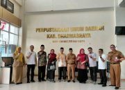 Dinas Perpustakaan Dharmasraya Terima Studi Komparatif DPRD Tanah Datar