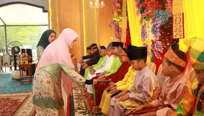 Sambut HUT ke-27, Pemkab Siak Gelar Sunat dan Nikah Massal untuk Warga
