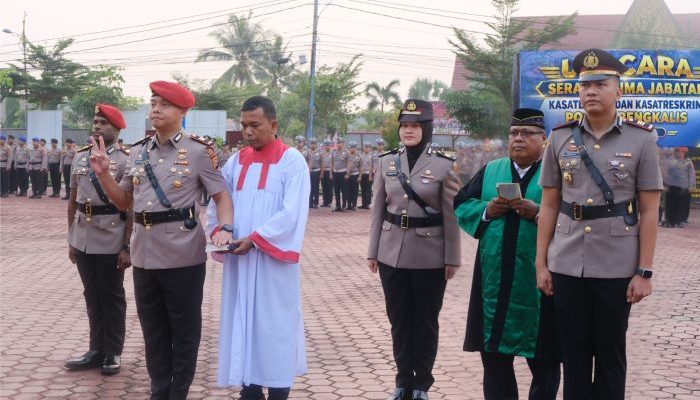 Kapolres Bengkalis Pimpin Sertijab Dua Kasat, Ini Pejabat yang Berganti