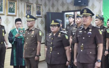 Kejari Kuansing Rotasi Tiga Pejabat, Perkuat Kinerja dan Pelayanan Hukum